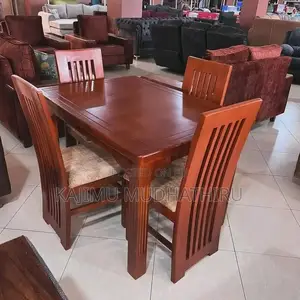 4seater Dinning Table