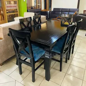 6seater Dinning Table Mahogany