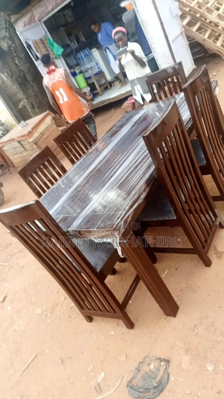 6seater Dinning Table Readily Available