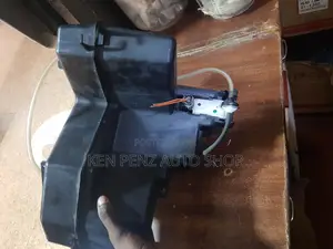 Wind Shield Washer Tank for Nissan Murano 2012