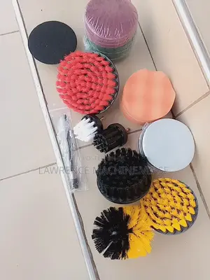 Cleaning Brushes