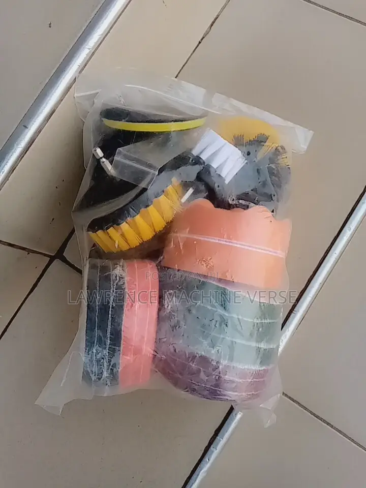 Cleaning Brushes