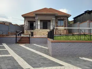 Furnished 4bdrm House in Kira for sale