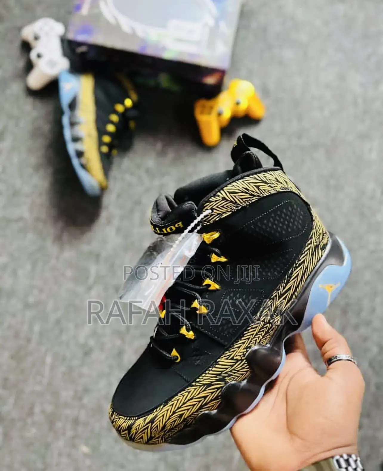 Original Classic Air Jordan 9 Pollito Sneakers