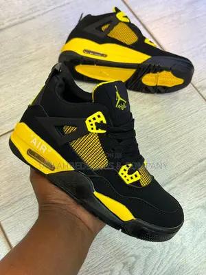 Kid's Air Jordan 4 Retro Black Yellow Shoes