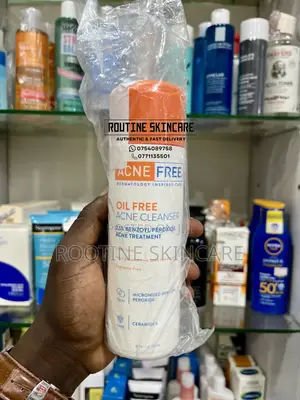 Oil Free Acne Cleanser (Removes Acne,Dark Spots at the Back)