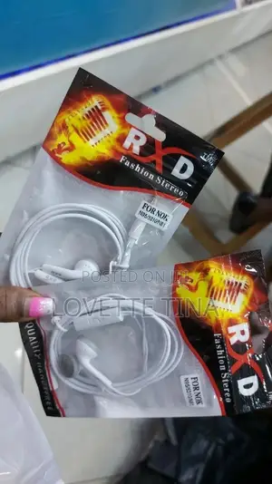 Earphones Classy