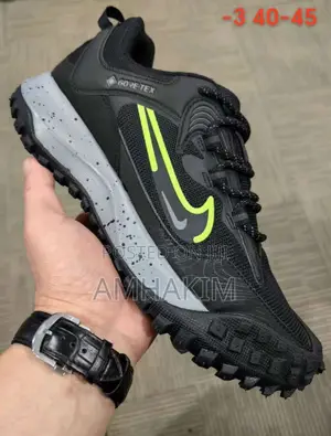 Classic Goretex Runners in Stock