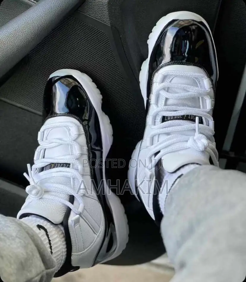 Classic Jordan 11 in Stock