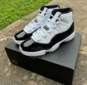 Classic Jordan 11 in Stock