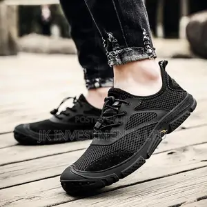 Sneakersss