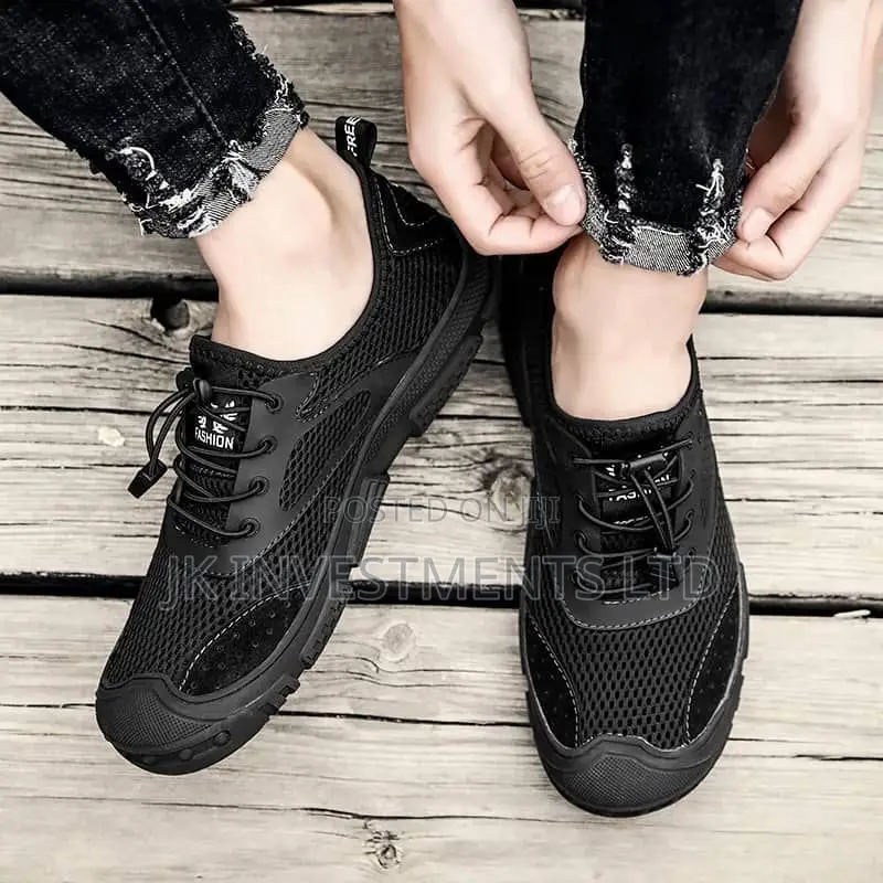 Sneakersss