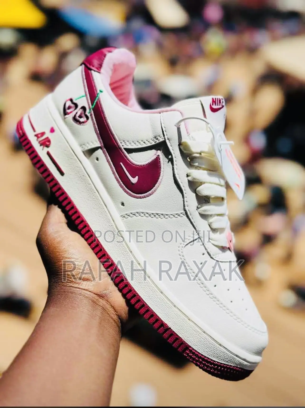 Original Ladies Nike Air Force 1 Valentine Sneaker