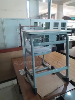 Child Desk With Chair