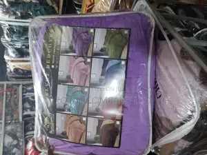 Divet/Pillow Cases/King Size Duvets