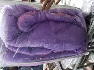 Divet/Pillow Cases/King Size Duvets
