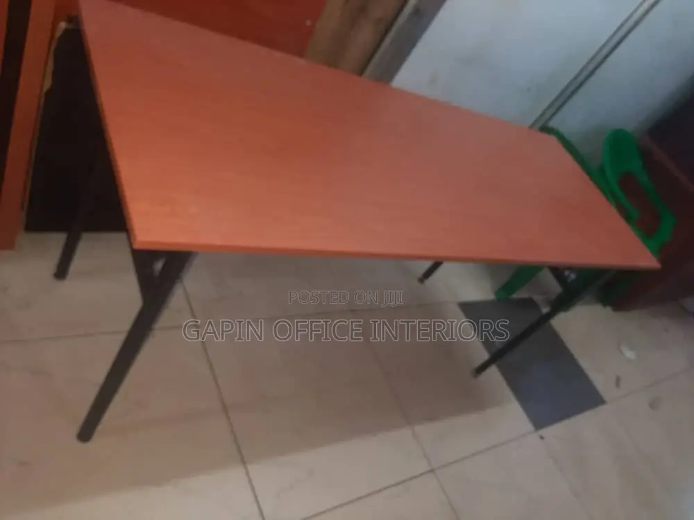 Second Hand Conference Table , 6 Users