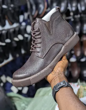 Original Coffee Brown Clarks Leather Casual Ankle Boots