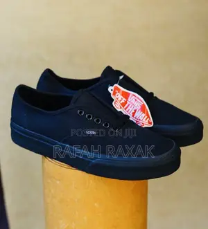 Original Triple Black Unisex Vans Off the Wall Sneakers