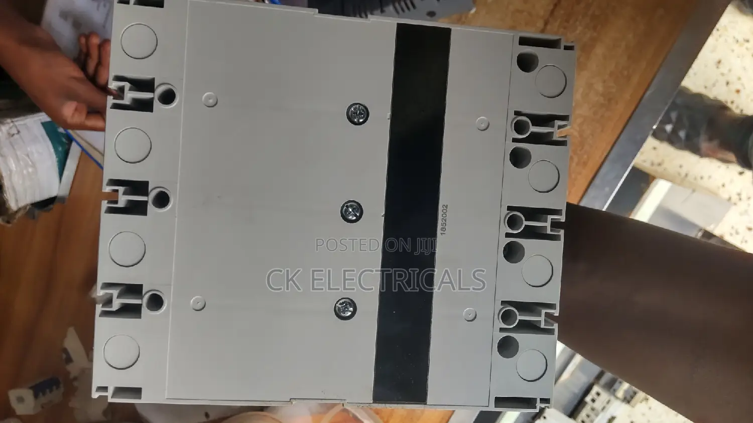 Breaker 250amps 4pole