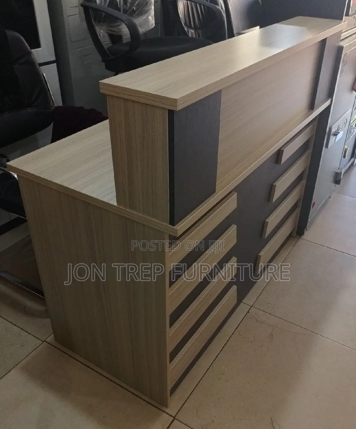 Reception Table 120cm