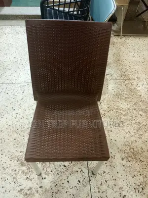 Plastic Restaurant Chair
