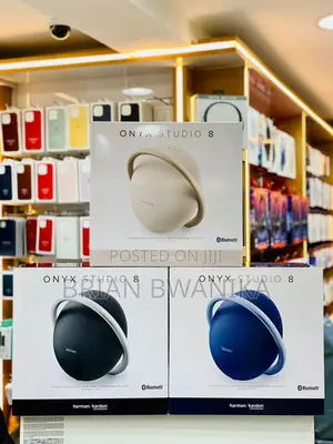 Studio 8 Harman Kardon
