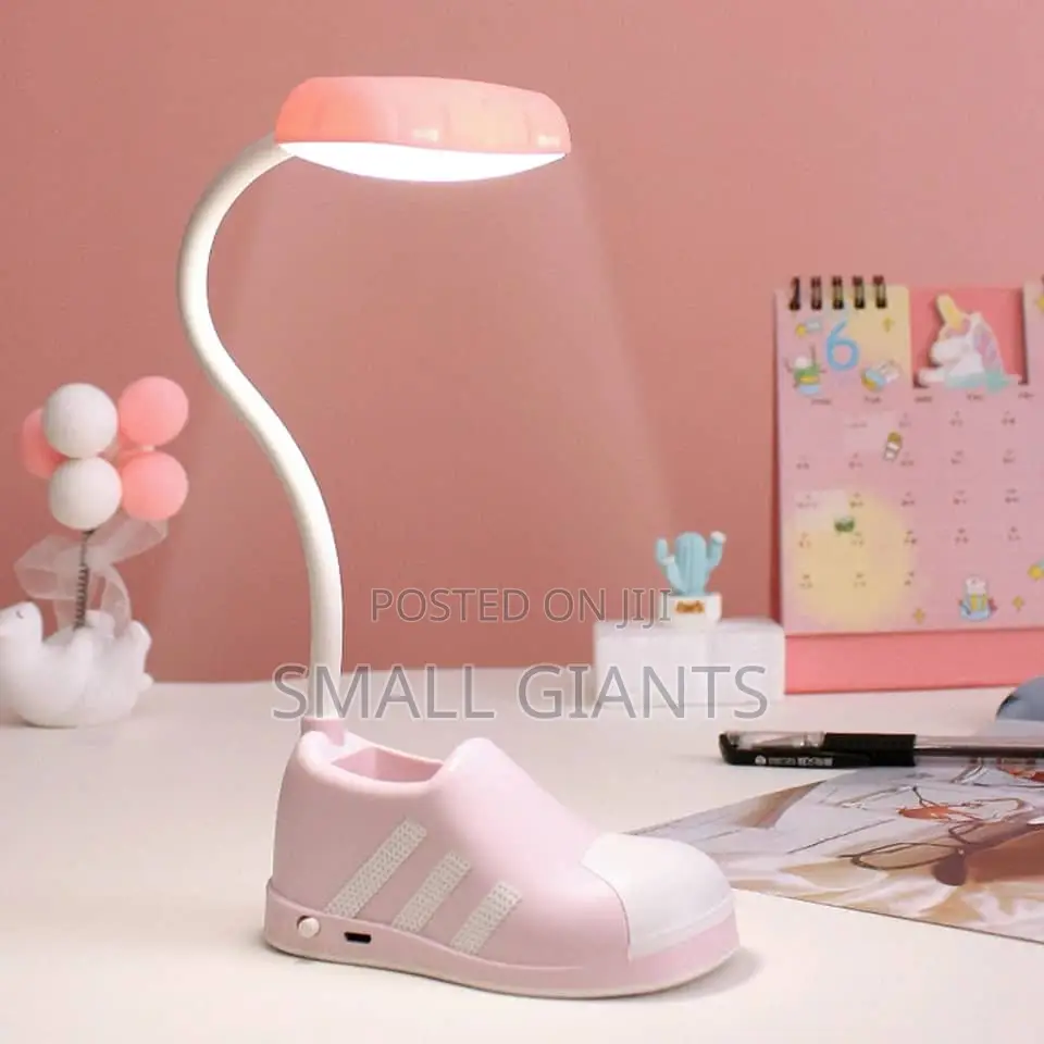 Creative New Shoes Table Lamp