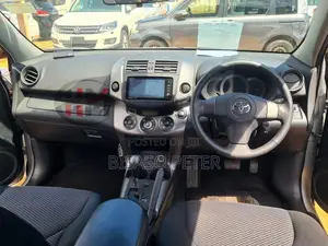 Toyota RAV4 2.5 2010 Silver