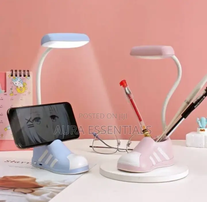 Creative New Shoes Table Lamp