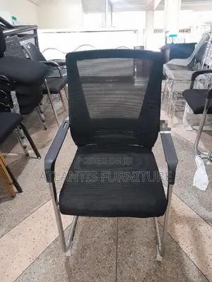 White End Carved Legs Office Chair
