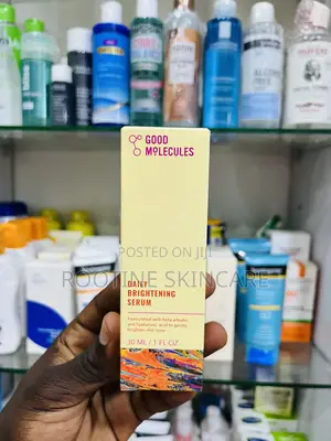 Good Molecules Daily Brightening Serum