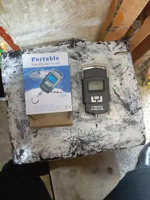 Portable Digital Chicken Weighing Scale.
