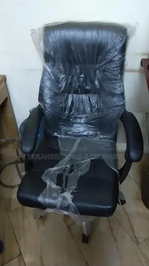 High Living High Back Executive/Boss Revolving Chair