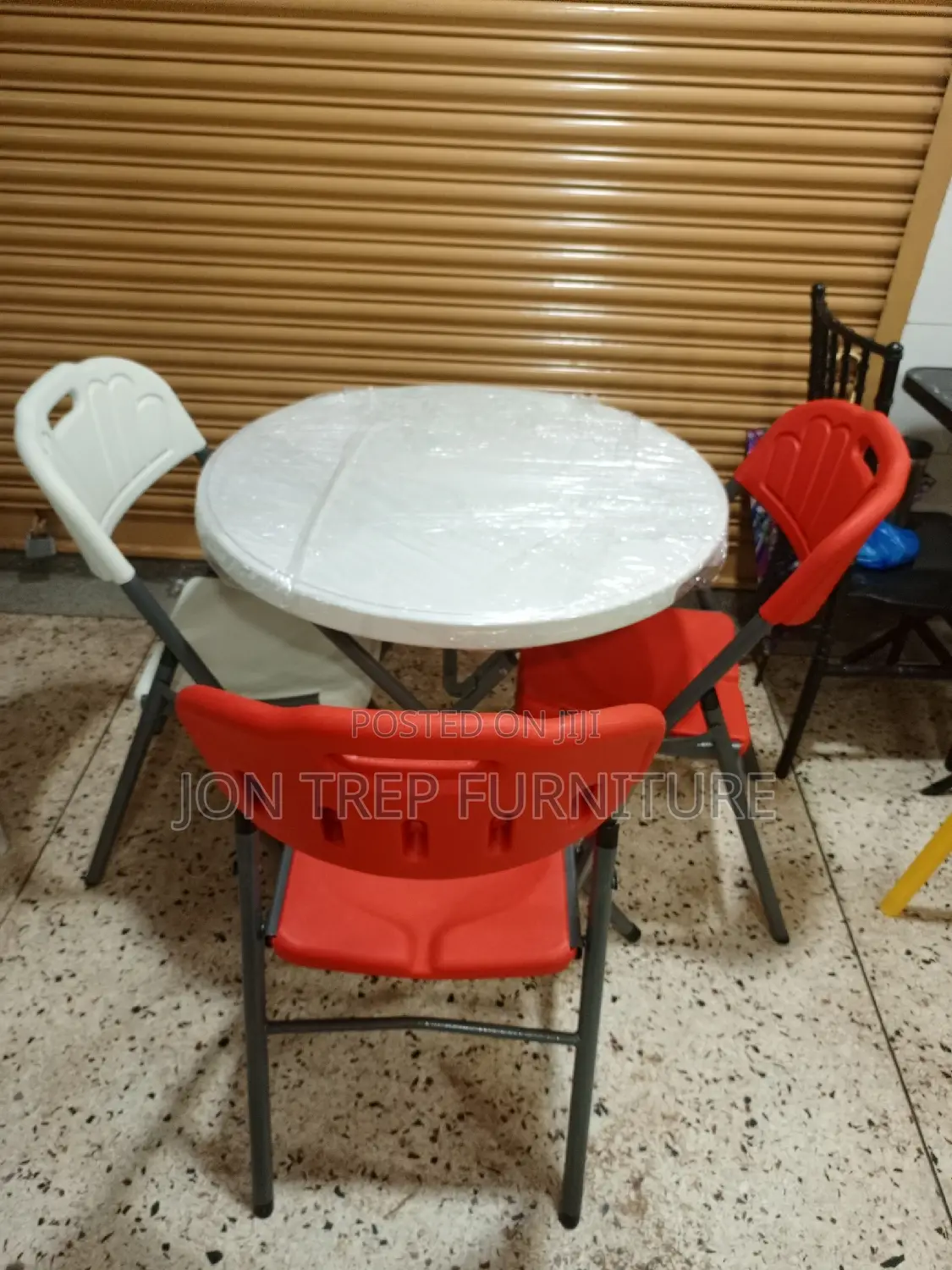 Restaurant Foldable Table
