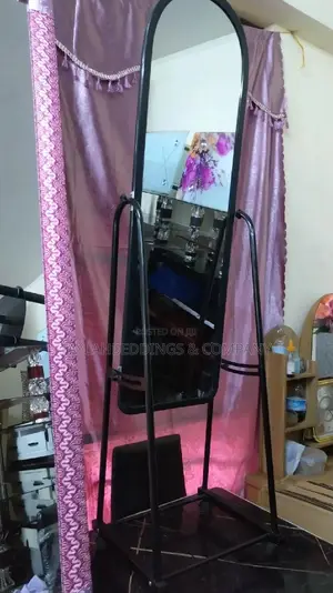 Full Length Mirror With Bracket