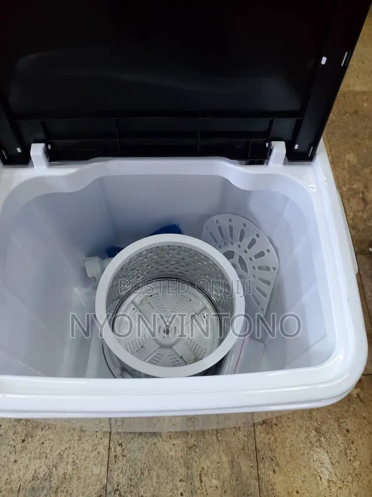 Willy Portable Washing Machine With Shoe Washer.