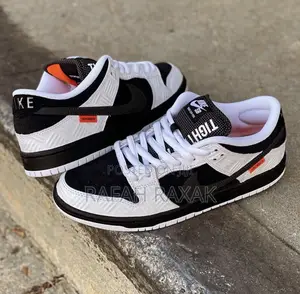 Original Nike SB Dunk Low Tight Booth Sneaker