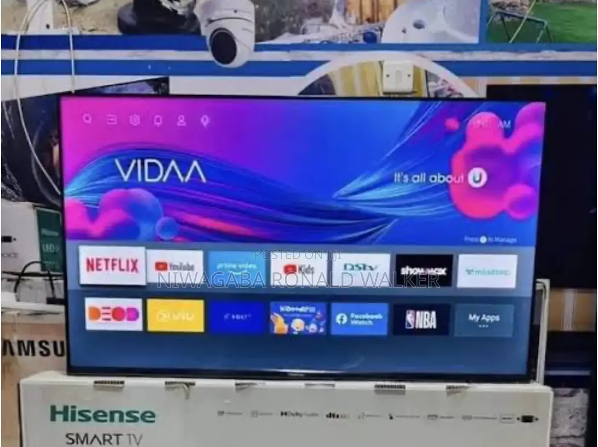 43” Hisense Smart Tv Screen