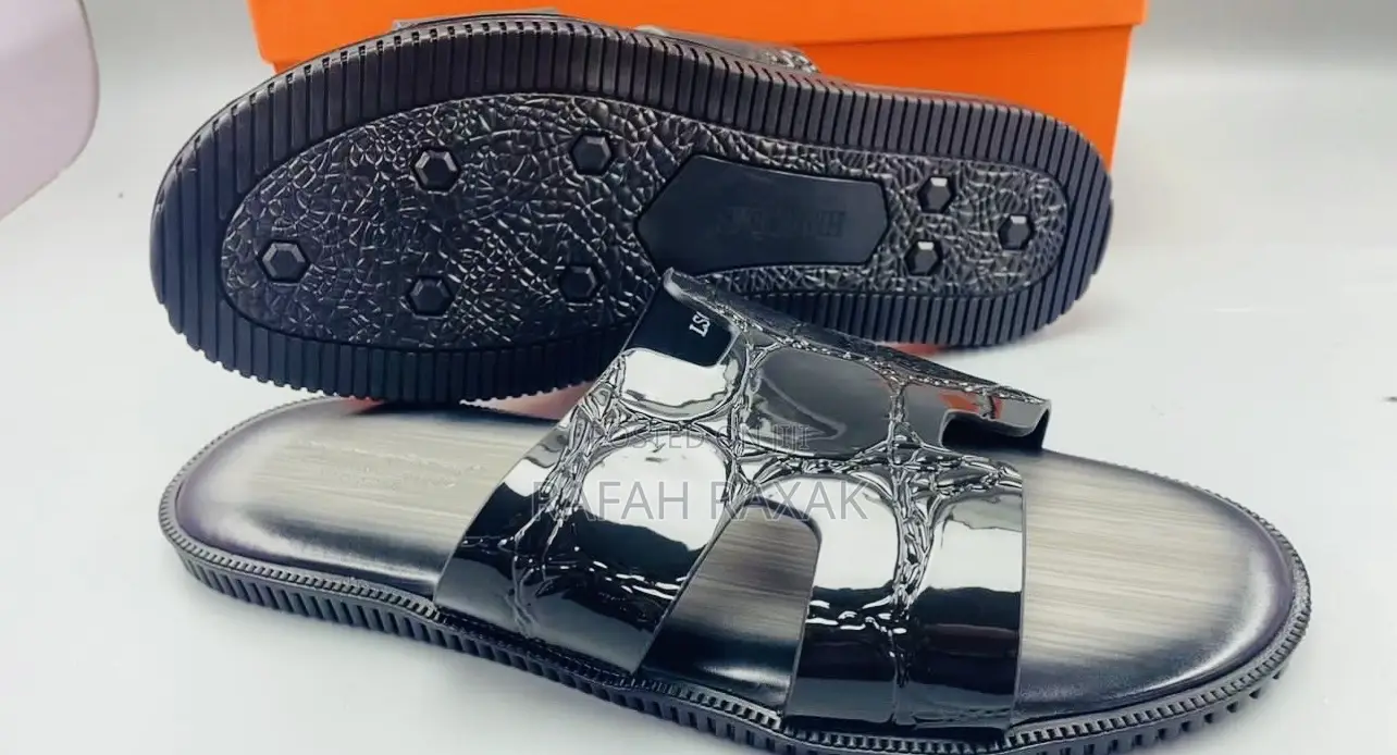 Original Men’S Classic Black Hermes Push in Sandals