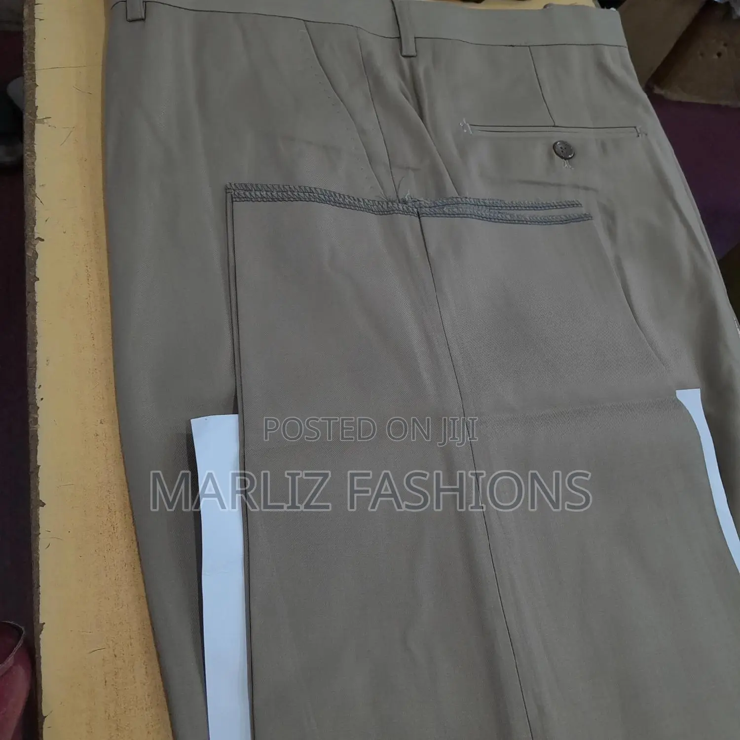 Brown  Men's Gentle Trouser