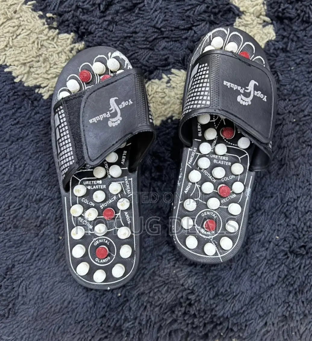 Foot Massage Unisex Sandals/Slippers - Black