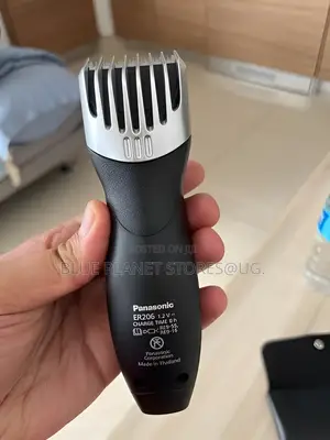 PANASONIC AC/Rechargeable Beard/Hair Trimmers \\ ER206.