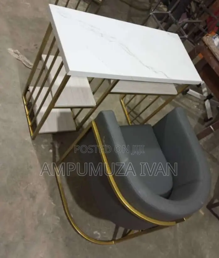 Table and Customer Chair