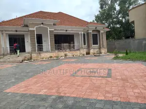 Furnished 5bdrm House in Bwebajja, Central Division for sale