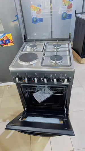 GLOBALSTAR 3+1 Automatic Cookers \\ Black Color \\ 50cm×50cm
