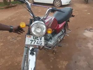 Bajaj Boxer 2018 Red