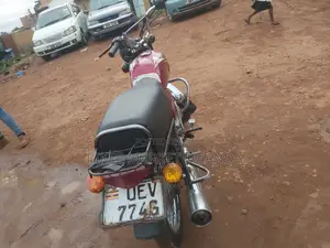 Bajaj Boxer 2018 Red