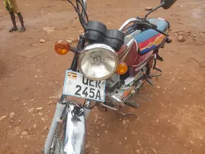 Bajaj Boxer 2018 Red