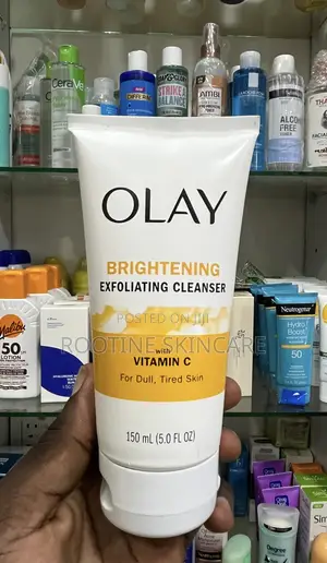 Olay Brightening Exfoliating Cleanser With Vitamin C